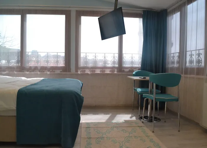 Marvel Suites- Adults Only 3* İstanbul