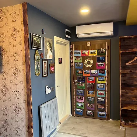 ホテル Marvel Suites- Adults Only 3*