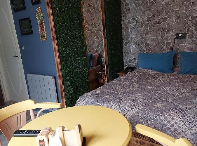 Hotel Marvel Suites- Adults Only