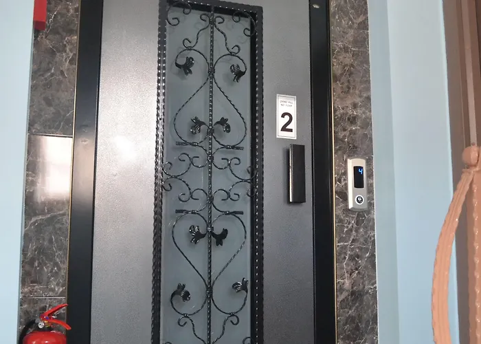 Hotel Marvel Suites- Adults Only