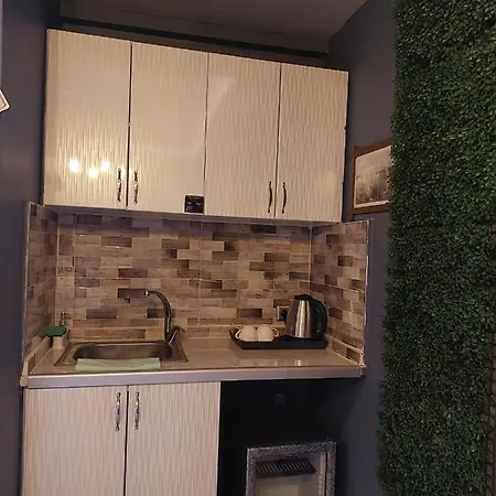 Ξενοδοχείο Marvel Suites- Adults Only